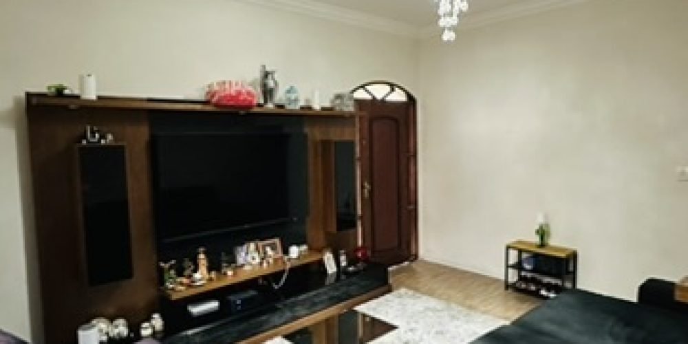 1C0AA2AB-96C5-4CB8-A44F-7407AF9BCB3E_4_5005_c