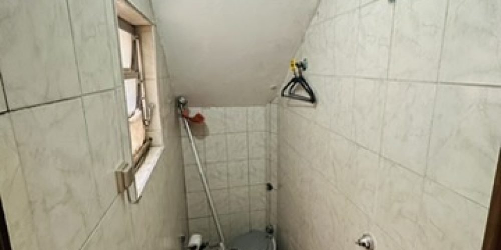 D1A4FF79-DD6F-4145-B1BA-9E83CE347DC6_4_5005_c